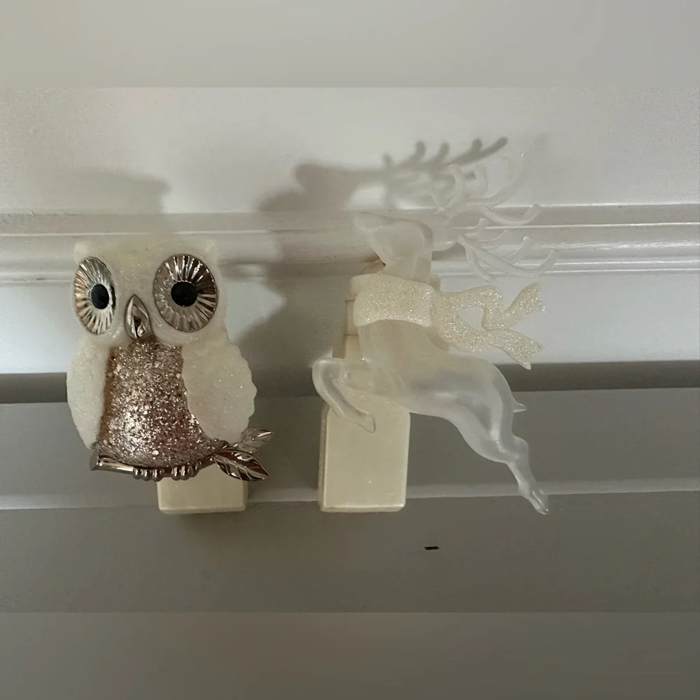 Bath & body Works wallflower plugs / nightlights - winter collection - preowned